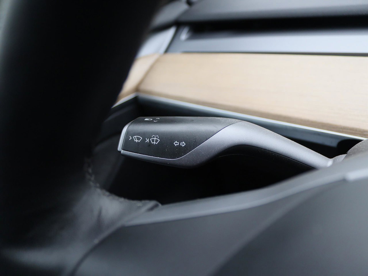 Tesla Model 3 Long-Range AWD 351pk 75 kWh FACELIFT 91,1% SoH [ AUTOPILOT+WARMTEPOMP+620KM WLTP ] 23
