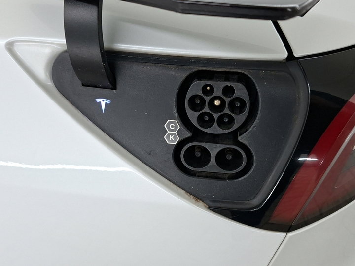 Tesla Model 3 Standard RWD Plus 88,7% SoH FACELIFT [ LFP-ACCU+WARMTEPOMP+AUTOPILOT+PREMIUM AUDIO ] 15