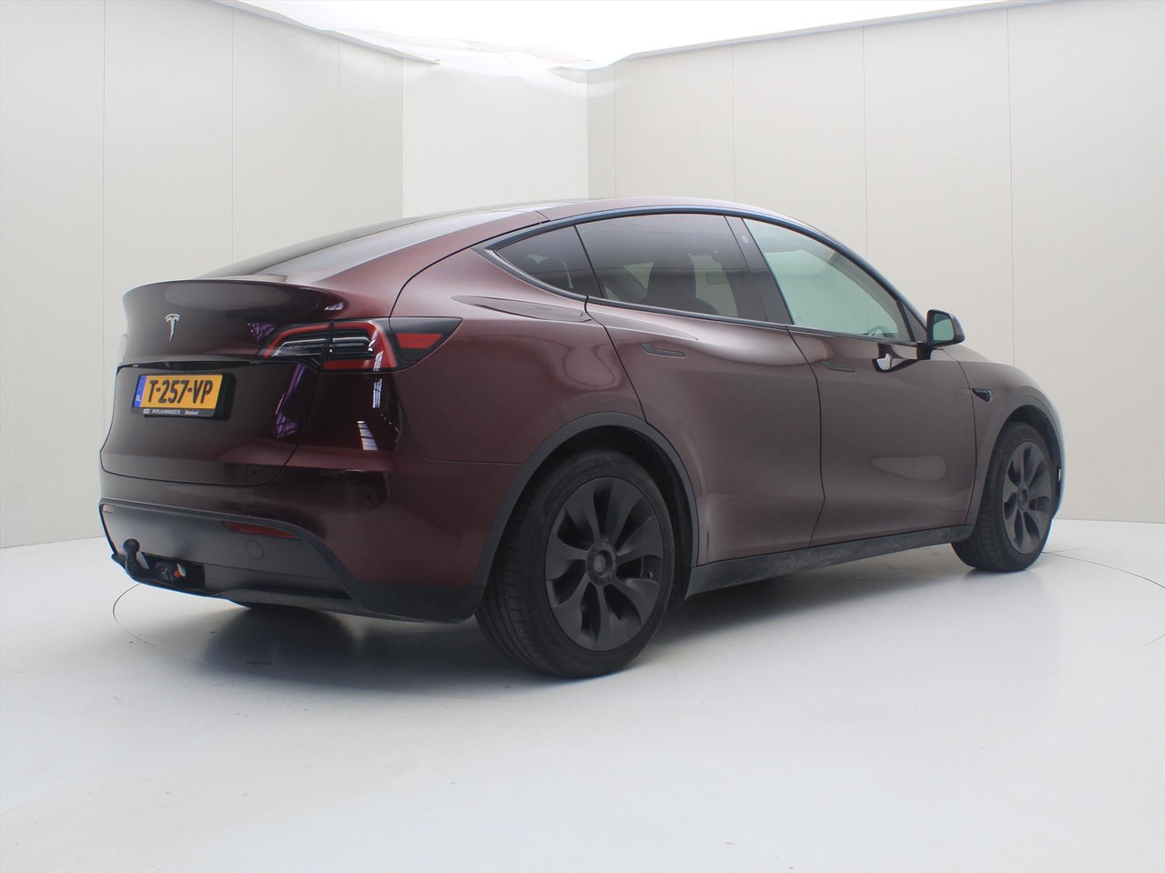 Tesla Model Y Standard RWD Plus [ TREKHAAK+AMD RYZEN+AUTOPILOT+20 INCH+PREMIUM AUDIO ] 2