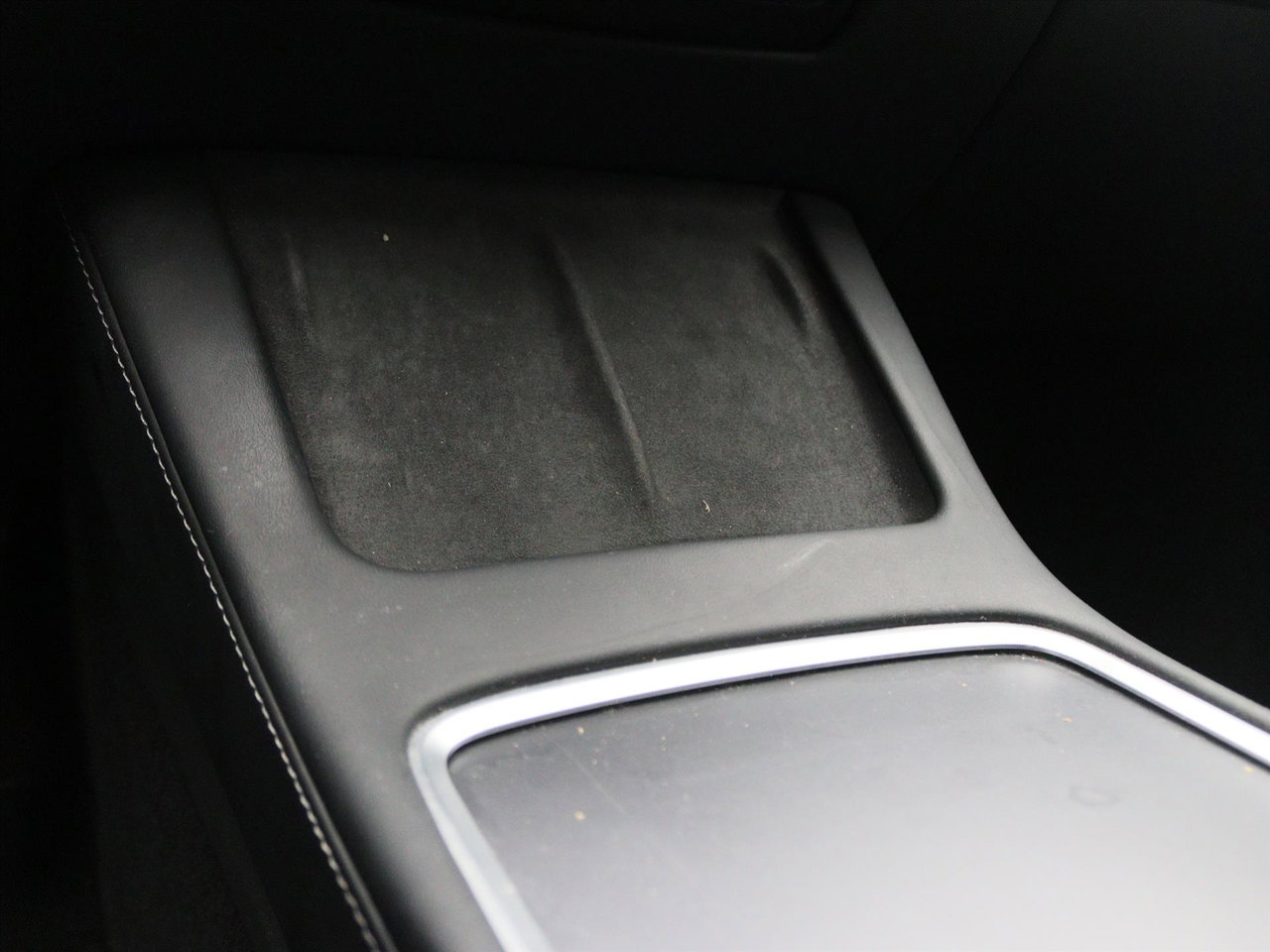 Tesla Model Y Standard RWD Plus [ TREKHAAK+AMD RYZEN+AUTOPILOT+20 INCH+PREMIUM AUDIO ] 29