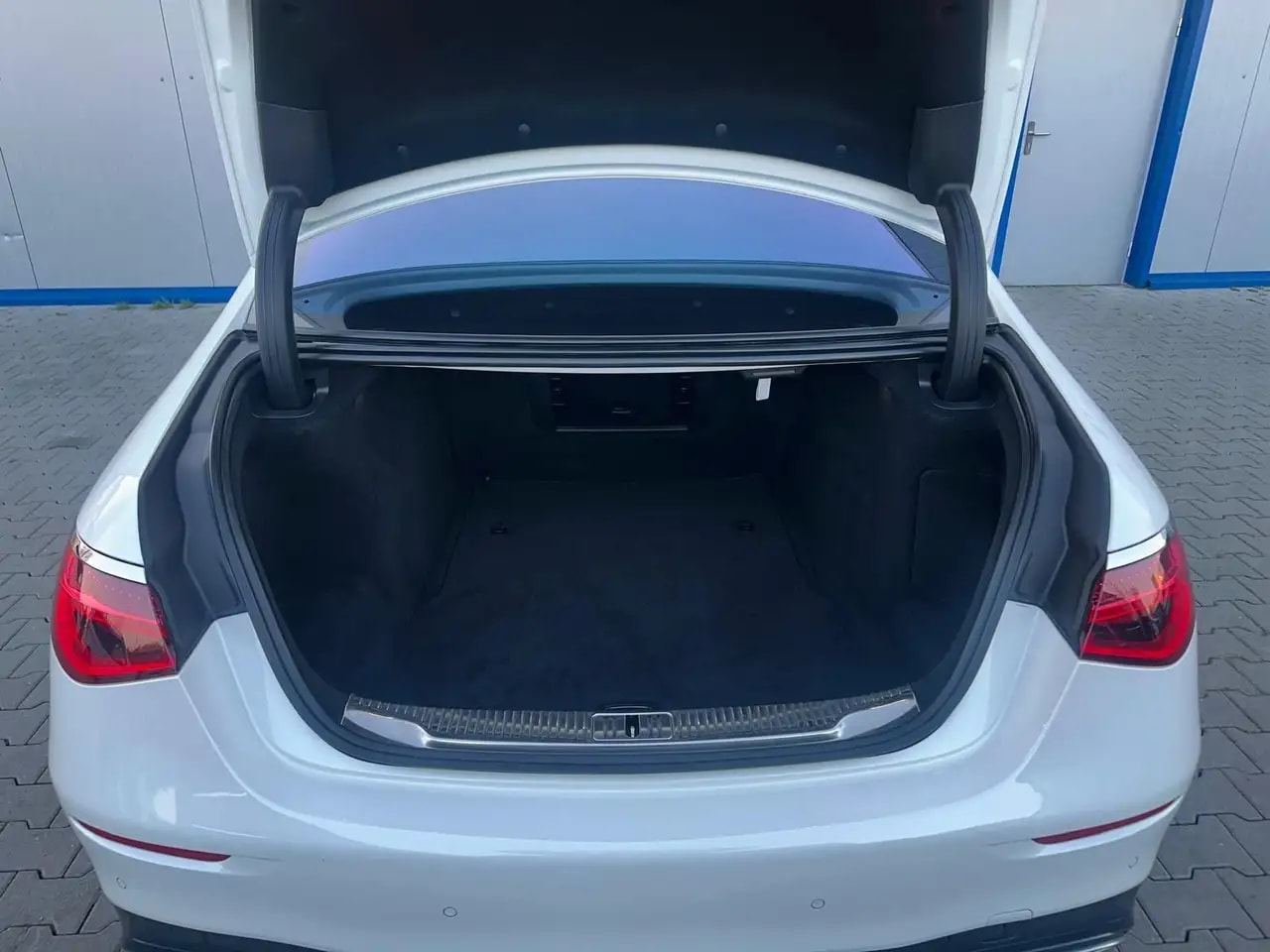 Mercedes-Benz S 500 4M LANG 2x AMG-LINE PANO HINTERACHSLENKUNG 8