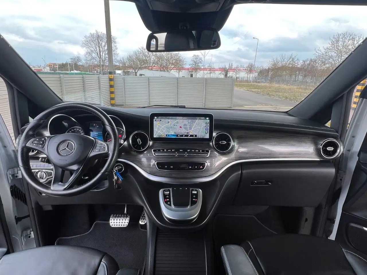 Mercedes-Benz V 250 V250d EXTRALANG AMG-LINE EL.TÜREN TISCH AHK 360° 16