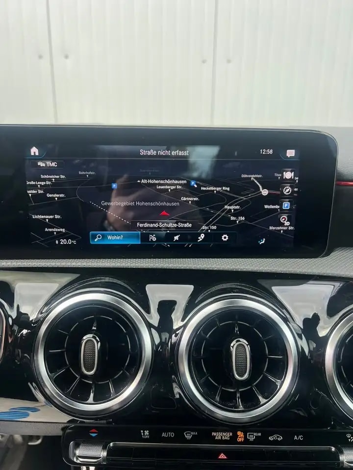 Mercedes-Benz A 180 2xAMG-LINE PANORAMA LED NAVI PARKASSISTENT 20