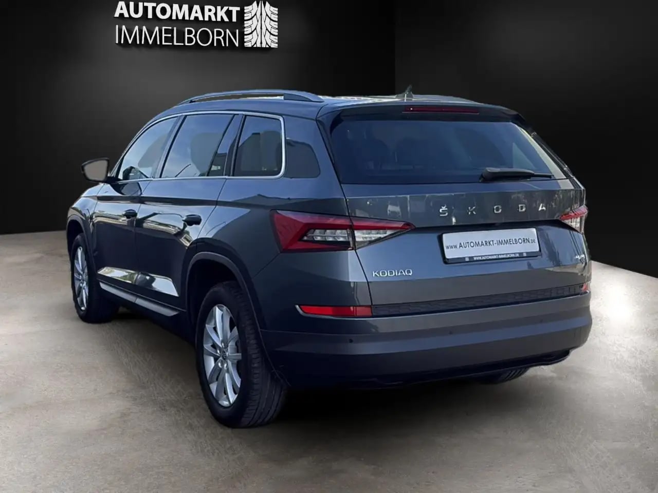 Skoda Kodiaq Style 4x4 AHK*Kamera*LED*Leder*ACC*FWerk 5