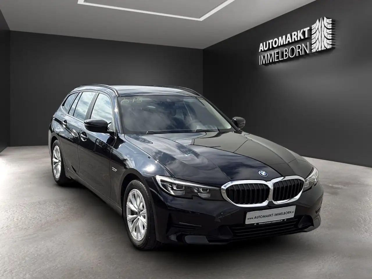 BMW 330 e Advantage AHK*LiveCP*LED*Navi+*DAB*Spur 2