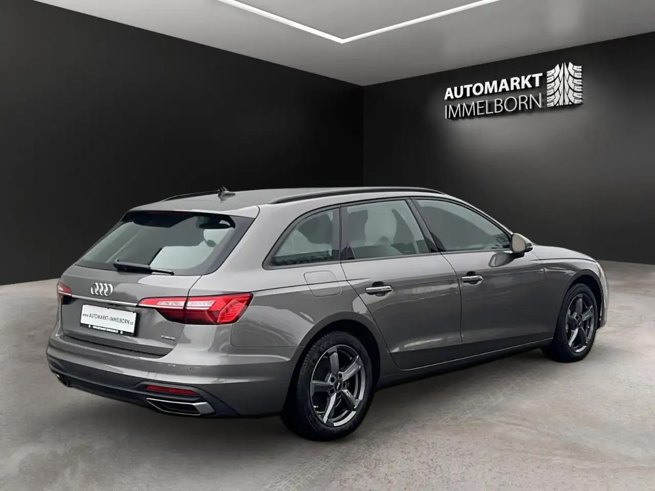 Audi A4 204ps40quattro STHZG*AHK*Leder*LED*3Zonen* 8