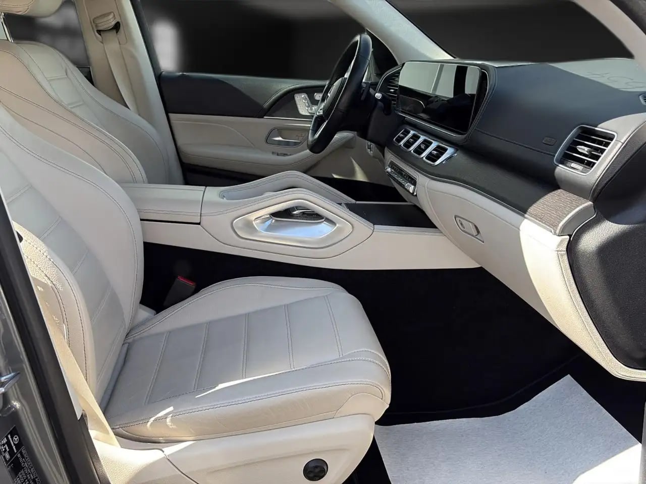 Mercedes-Benz GLE 300 d Exclusive 21*AHK*Burmest*360*Distro*Me 12