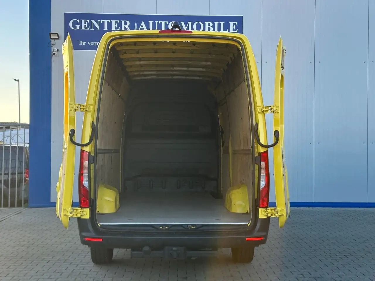 Mercedes-Benz Sprinter 316 CDI 7G-TRONIC MAXI KLIMA KAMERA AHK 10