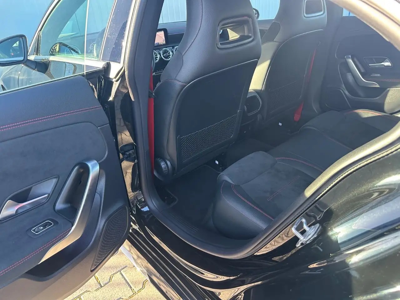 Mercedes-Benz CLA 35 AMG CLA35 AMG 4MATIC DCT 48V KEYLESS KAMERA FACELIFT 12