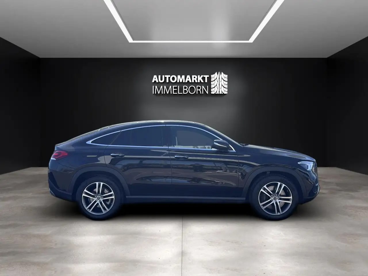 Mercedes-Benz GLE 400 d Coupe Exclusive Pano*360*Distro*Burmes 11
