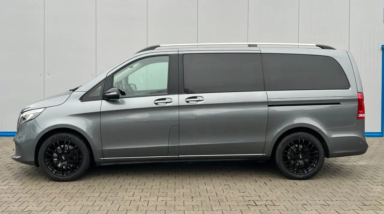 Mercedes-Benz V 300 V300d LANG SPORTPAKET LEDER LED STANDHEIZUNG AHK 4