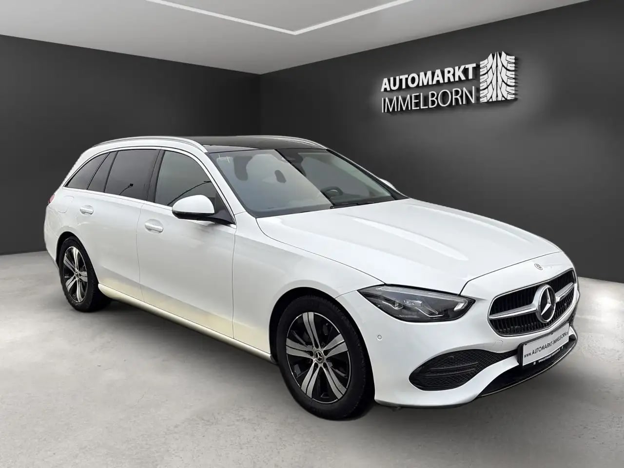 Mercedes-Benz C 180 T Pano*Leder*AHK*Kamera*TW*LedHigh*Memory