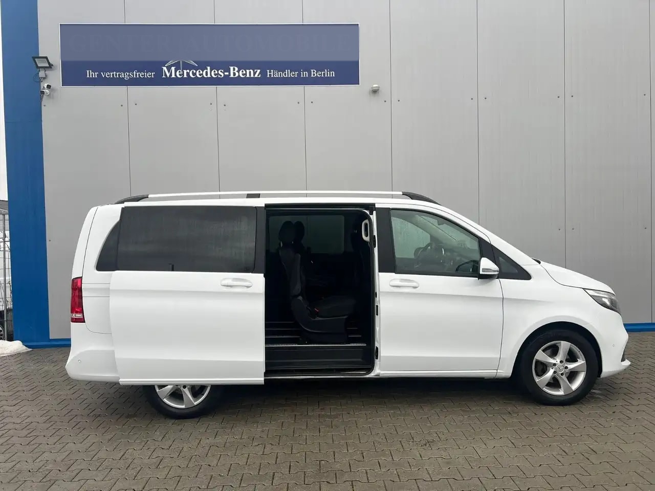 Mercedes-Benz V 220 LANG 9G-TR WEBASTO NAVI MBUX KAMERA 7-SITZ 6