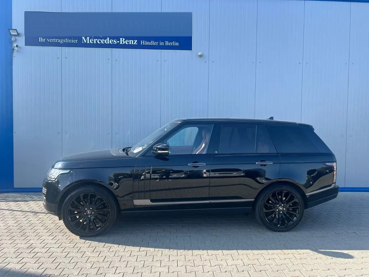 Land Rover Range Rover RANGE ROVER VOGUE 4,4 AUTOBIOGRAPHY PANO AHK 360 4