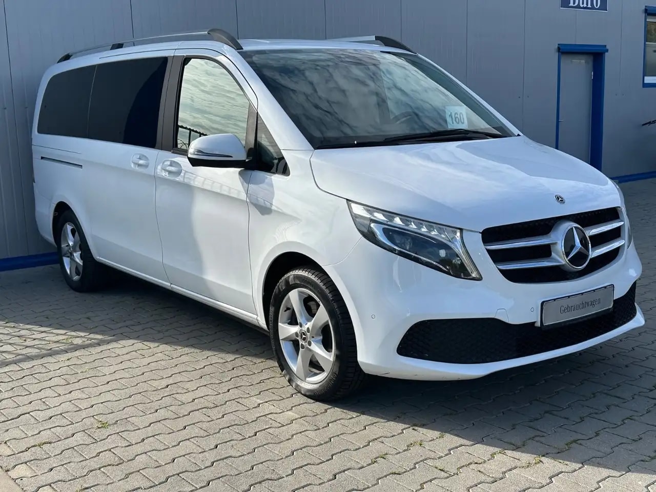 Mercedes-Benz V 220 V220 d LANG 4M 9G WEBASTO NAVI MBUX AHK 7-SITZER 3