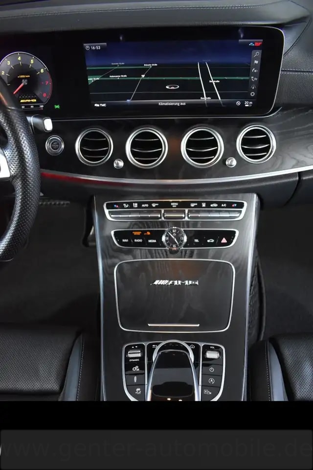 Mercedes-Benz E 43 AMG E 43 T AMG 4M COMAND WIDESCREEN WEBASTO AIRMATIC 17