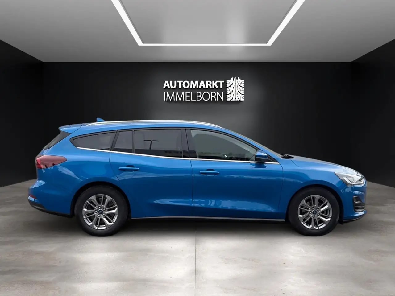 Ford Focus Titanium X Matrix*Kamera*ACC*Family*Winter 11