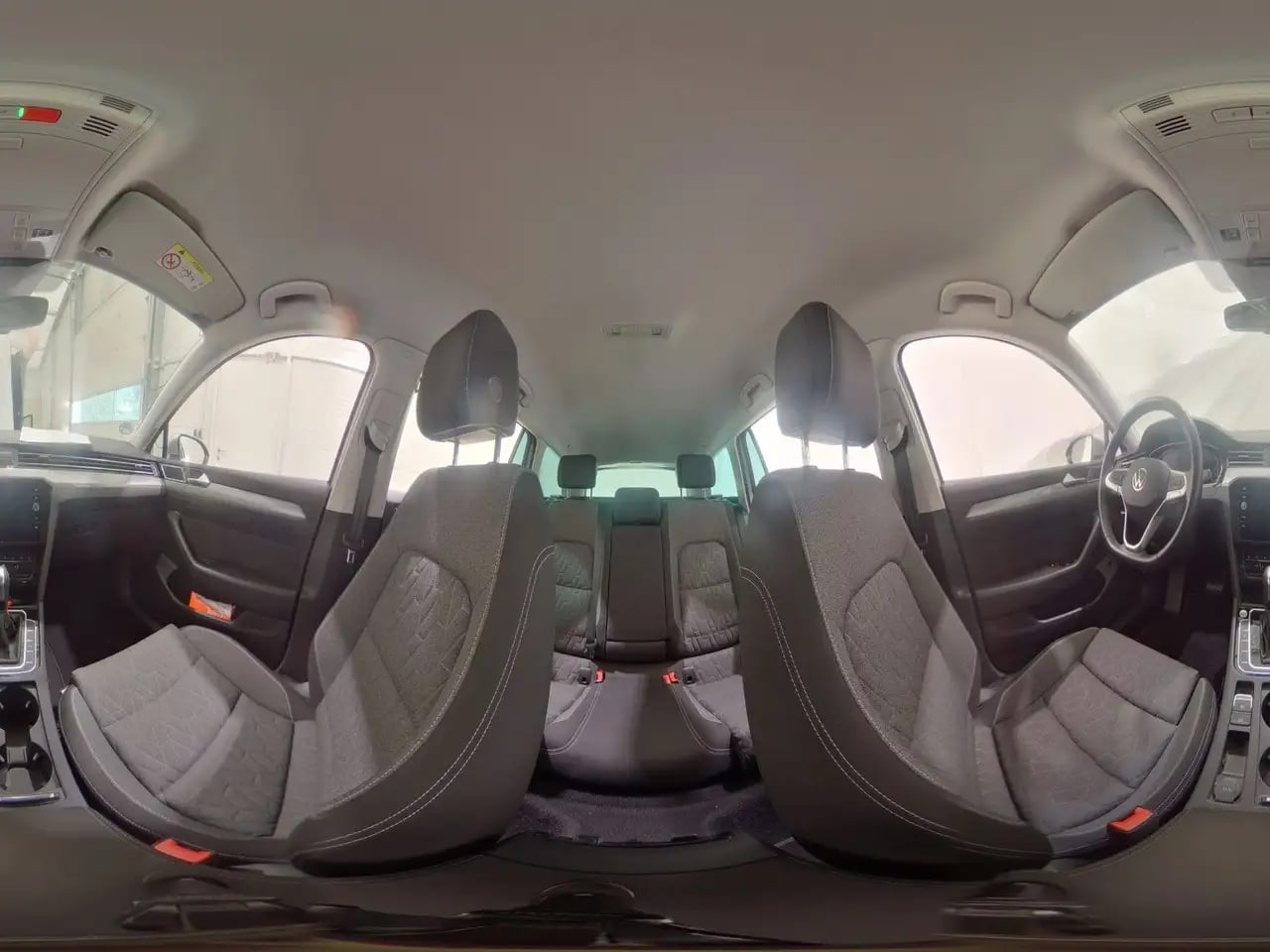 Volkswagen Passat Business Kamera*ACC*Massag**LM*IQLight 6