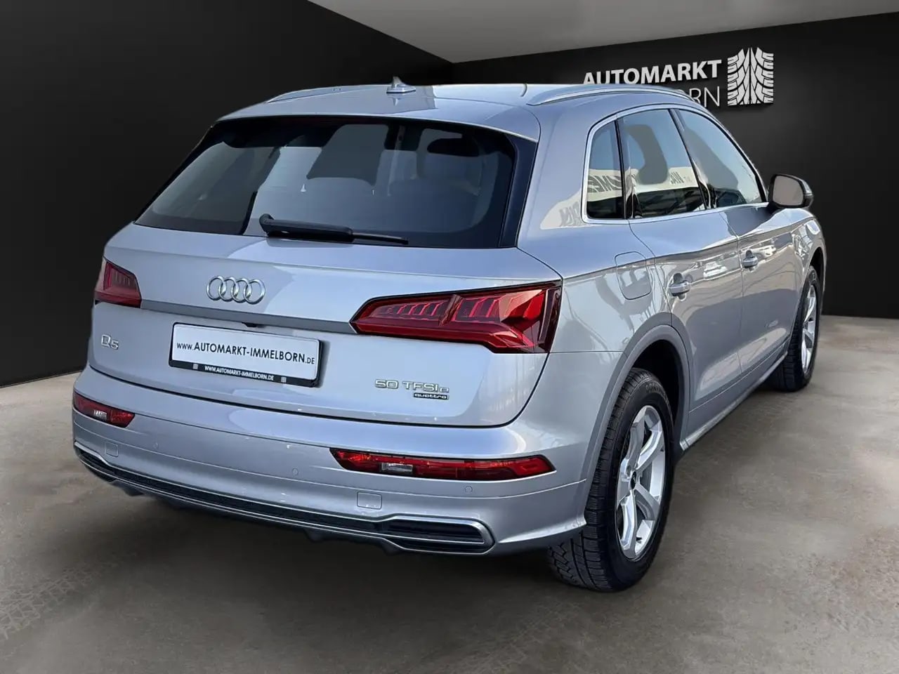Audi Q5 50 e quattro Kamera*LED*NaviTouch*SHZ*UVP64T€ 8
