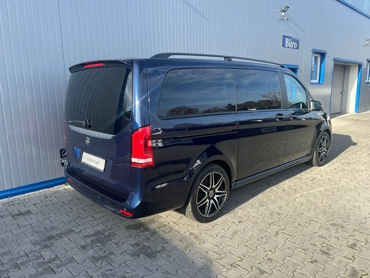 Mercedes-Benz V 300 LANG AMG WEBASTO LED AHK EL.TÜREN 9