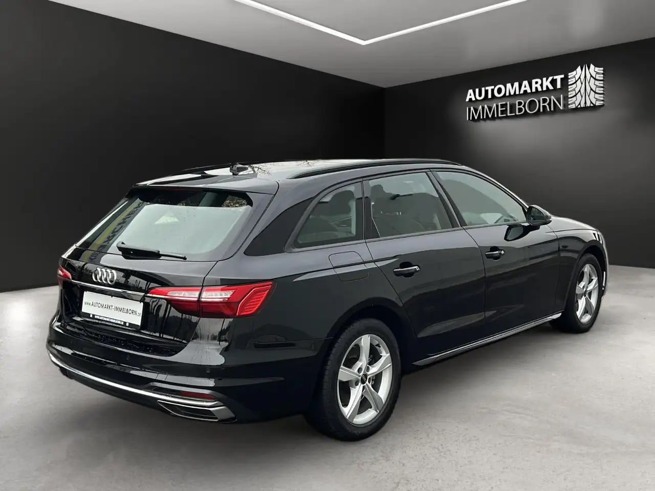 Audi A4 204ps advanced Pano*Virtual*ACC*LED*DAB*17 8