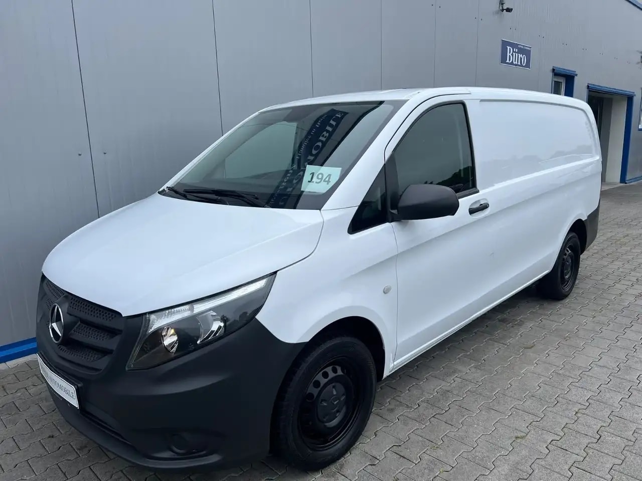 Mercedes-Benz Vito 116 LANG 6G KLIMA NAVI KAMERA 3-SITZE EURO6