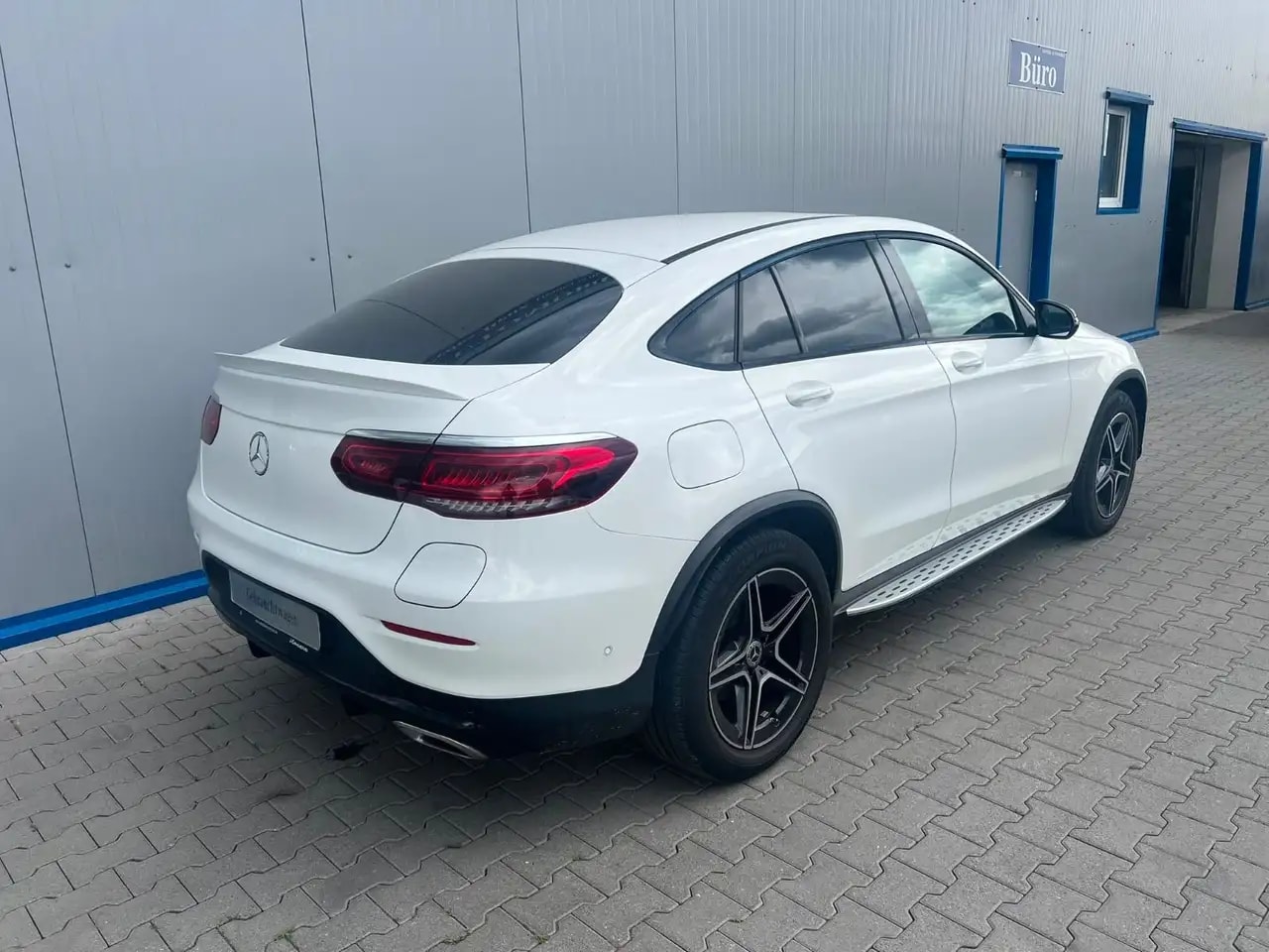 Mercedes-Benz GLC 300 de COUPE 4M AMG AIRMATIC KAMERA LED AHK 7