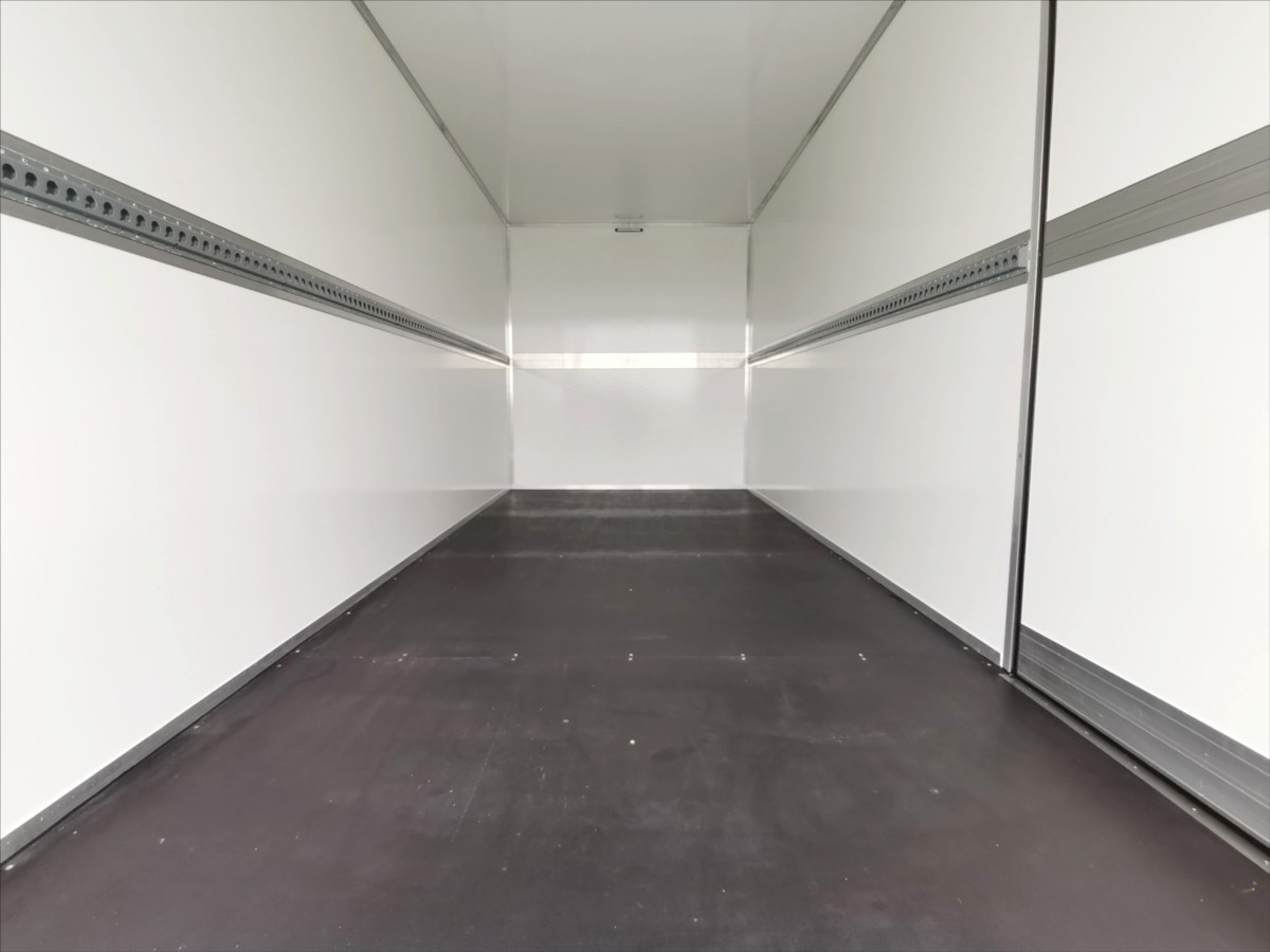 Volkswagen Crafter 2.0TDI skříň 10pal/čelo/záruka 19