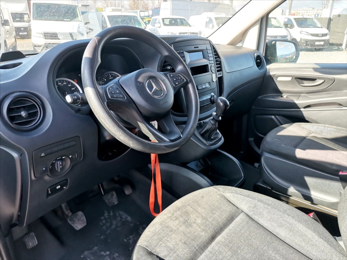 Mercedes-Benz Vito 113CDI L1H1/5míst/klima/tažné 6