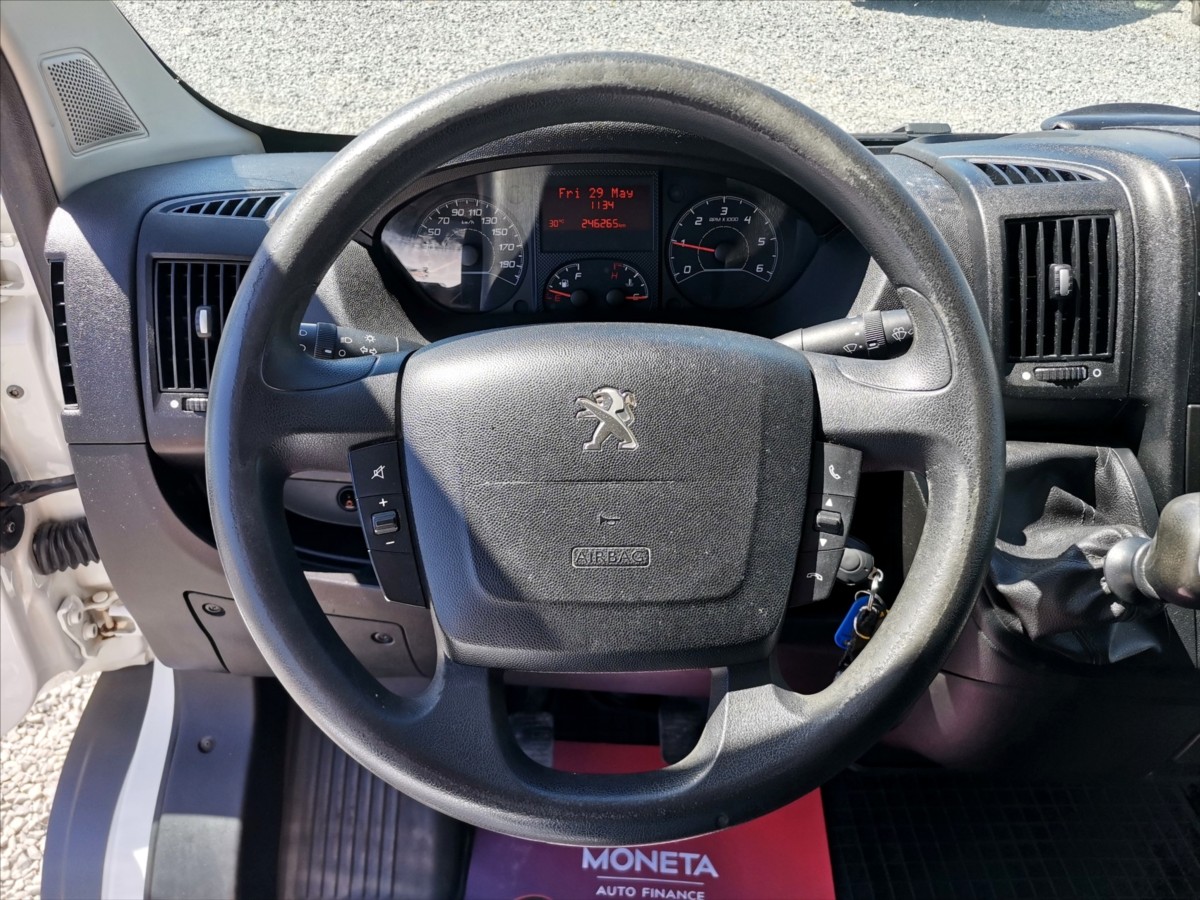Peugeot Boxer 2.0HDI skříň 8palet/měchy/ČR 9