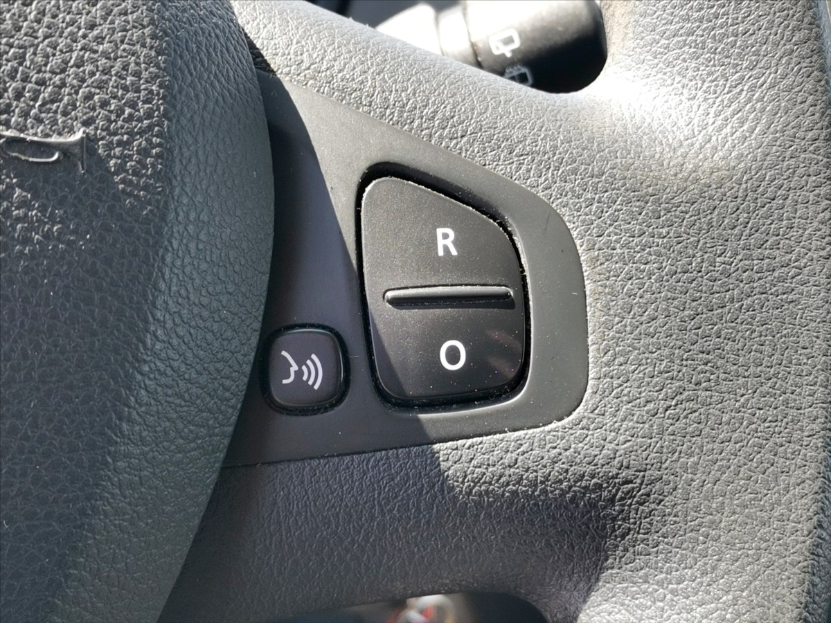 Renault Trafic 1.6DCI/89kw L1H1 9míst/klima 19