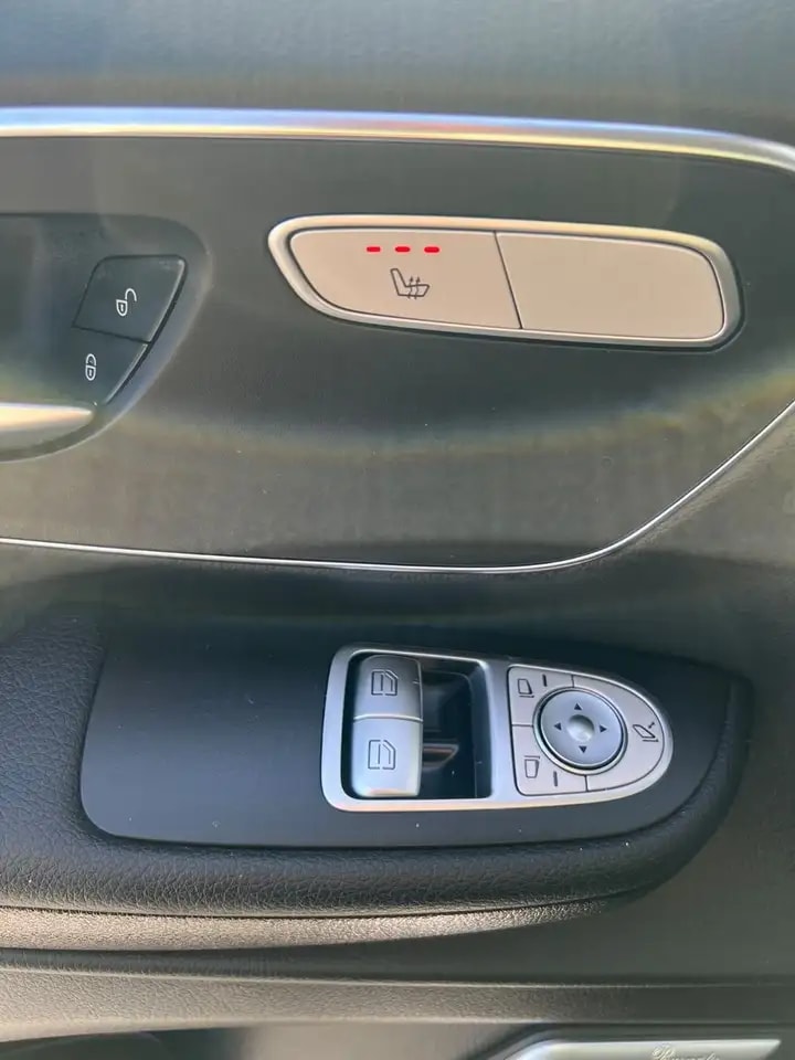 Mercedes-Benz V 250 V250 4M LANG PANORAMA LEDER AHK EL.TÜREN 8-SITZE 12