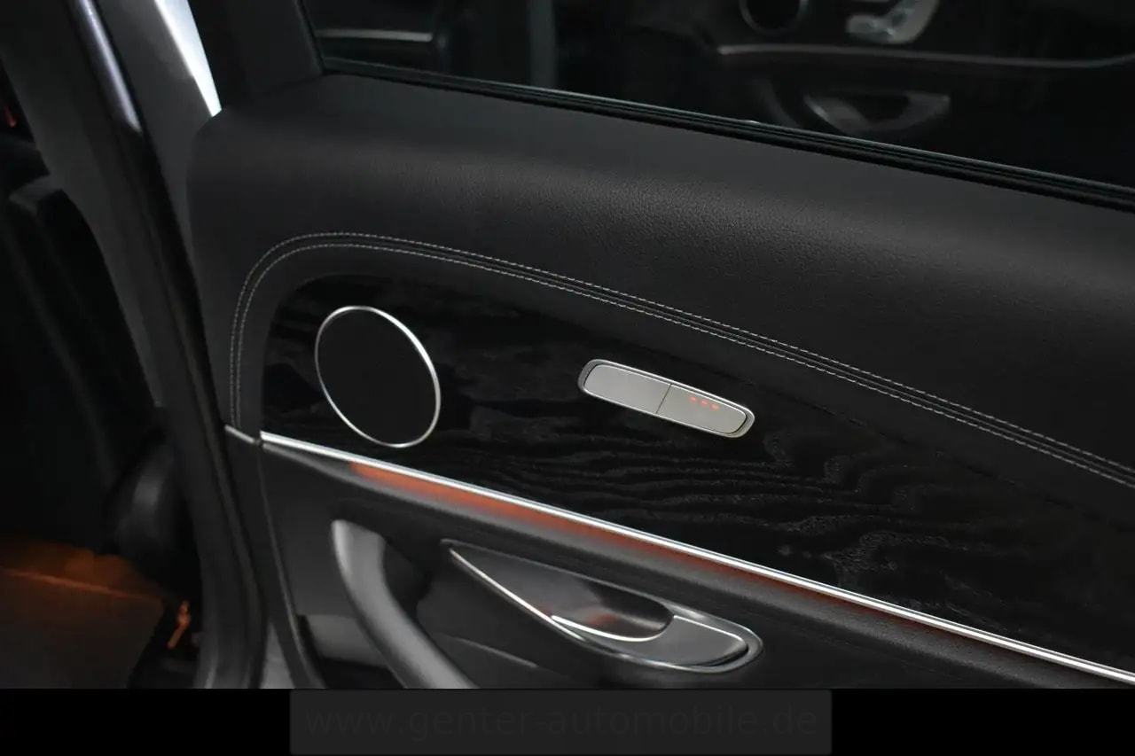 Mercedes-Benz E 43 AMG E 43 T AMG 4M COMAND WIDESCREEN WEBASTO AIRMATIC 15