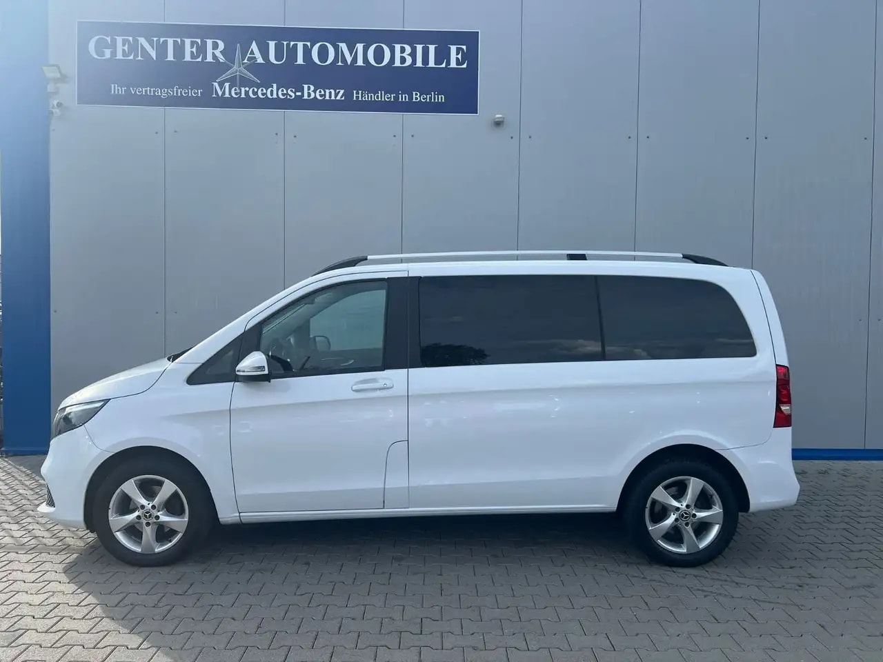 Mercedes-Benz V 220 V220 KOMPAKT 9G-TRONIC PDC NAVI MBUX AERODYNAMIK 4