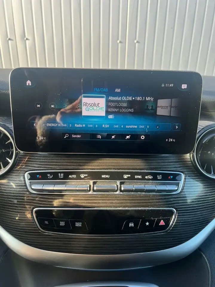Mercedes-Benz V 250 d LANG 9G NAVI 7-SITZER KAMERA EL. TÜR AHK 17