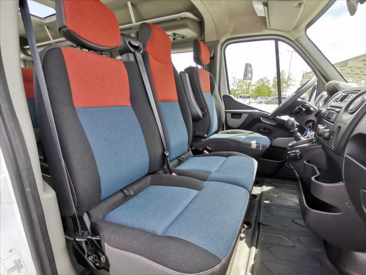 Renault Master 165 BUS 17míst/nez.topení/ČR 7