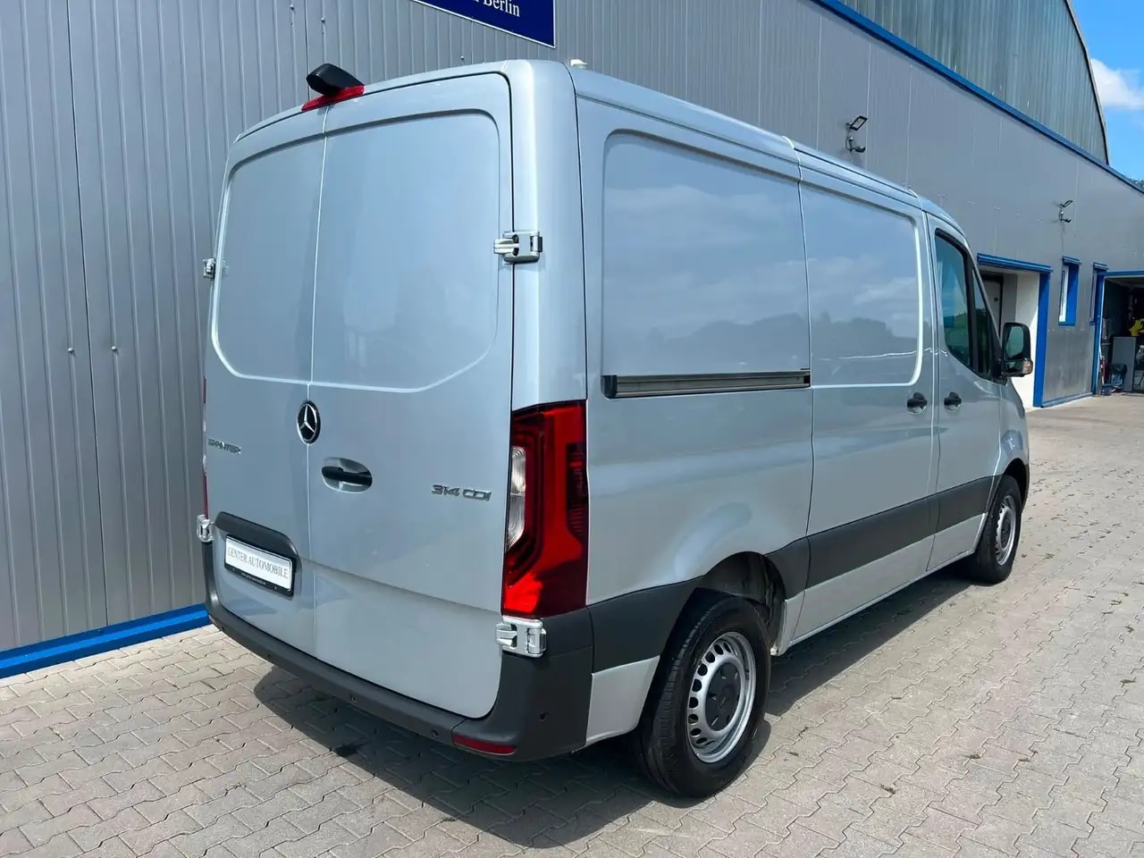 Mercedes-Benz Sprinter 314 AUTOMATIK NAVI TOTWINKEL KAMERA LED 6
