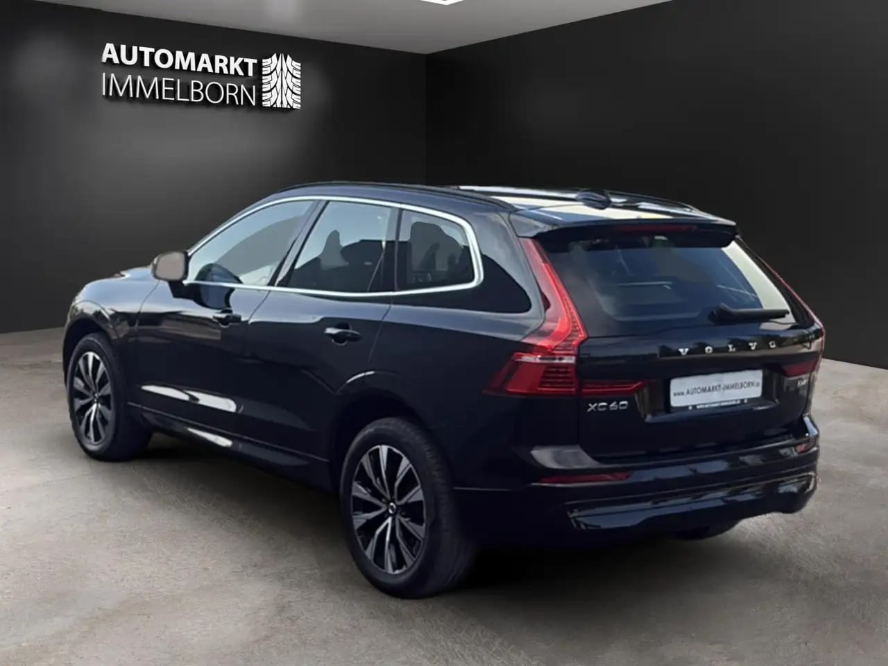 Volvo XC60 Core ALLRAD 19*4xSHZ*LED*Navi*ACC*Winterpak 6