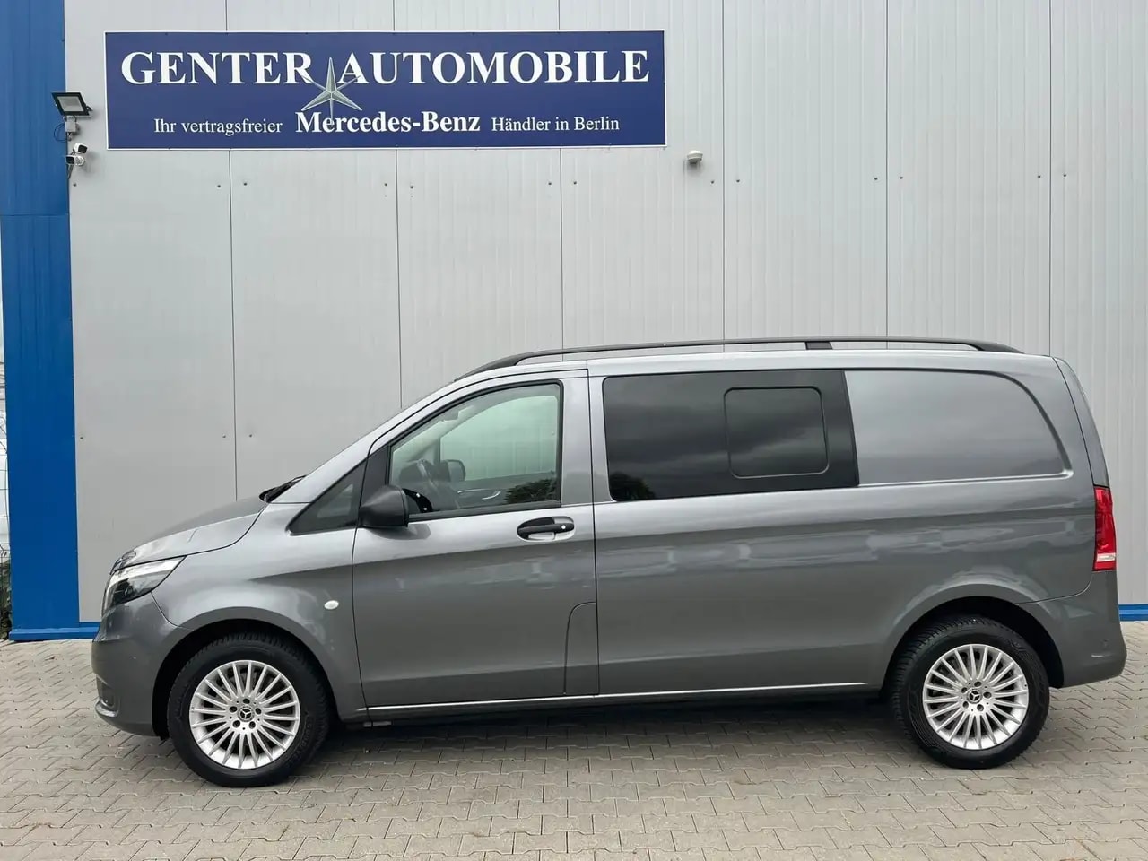 Mercedes-Benz Vito VITO 119 9G 4M MIXTO NAVI LED WEBASTO AHK EL.TÜR 4