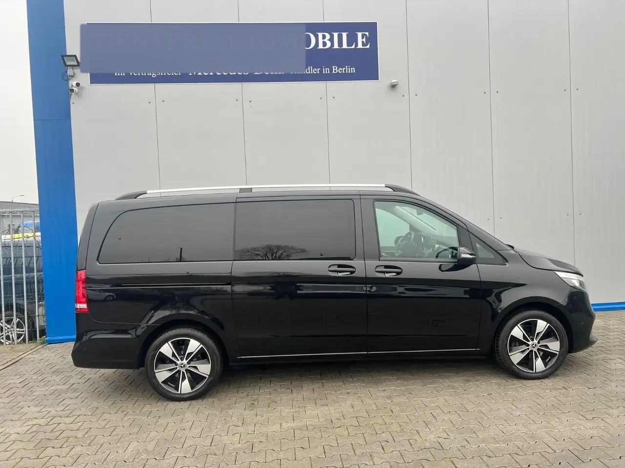 Mercedes-Benz V 220 V220 LANG 9G LED WEBASTO AHK LEDER 7-SITZ EL.TÜR 5