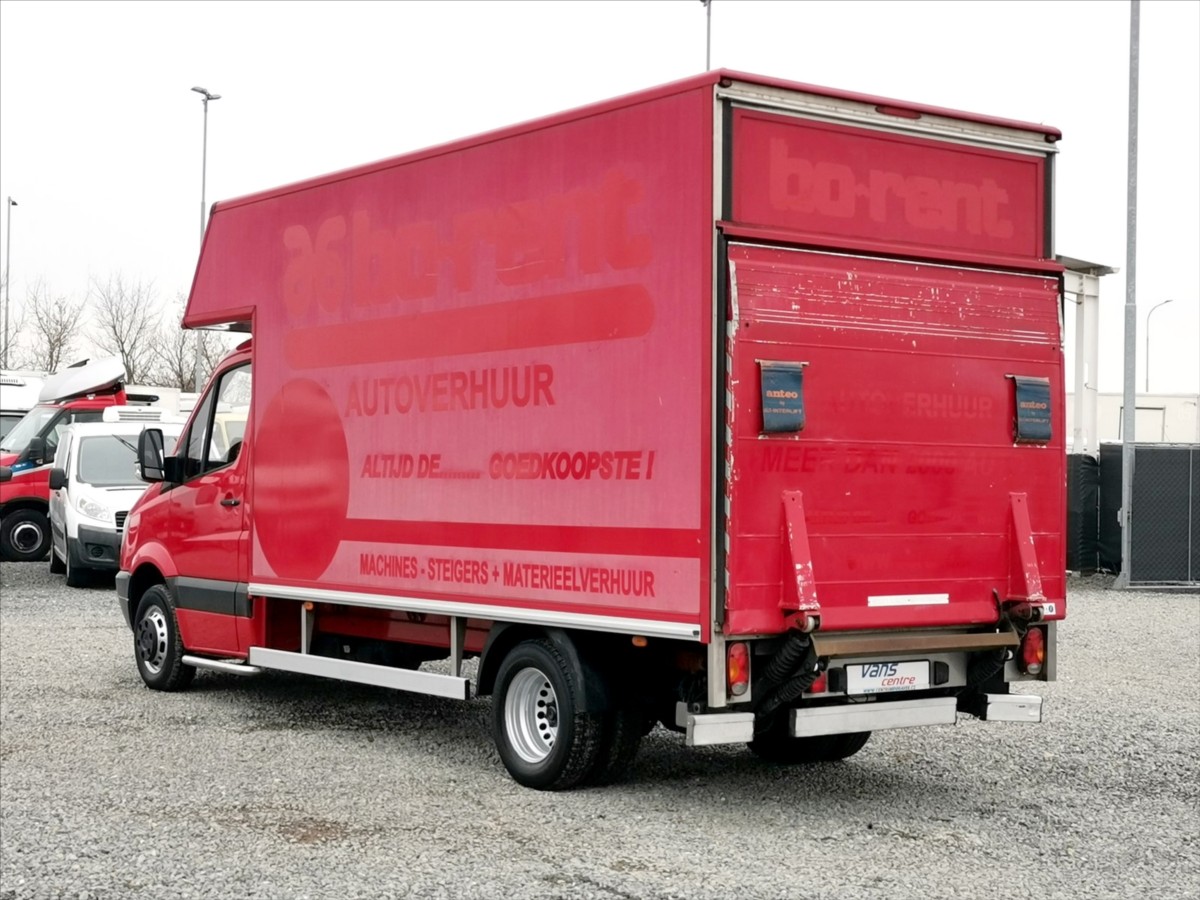 Mercedes-Benz Sprinter 513CDI skříň 8pal/h.čelo/3,5t 4