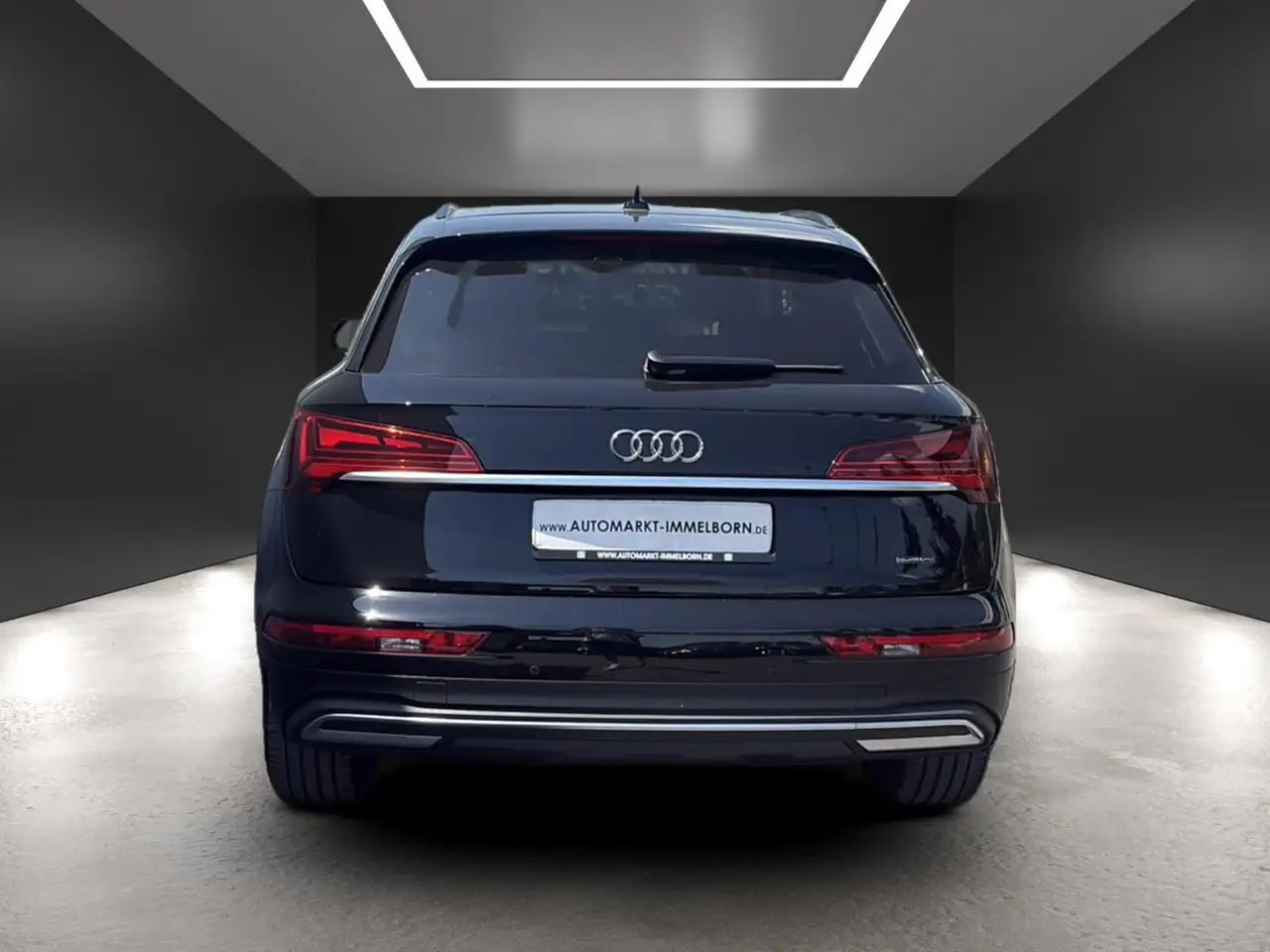 Audi Q5 e quattro Virtual*LED*NaviTouch*SOH100%*AHK 9
