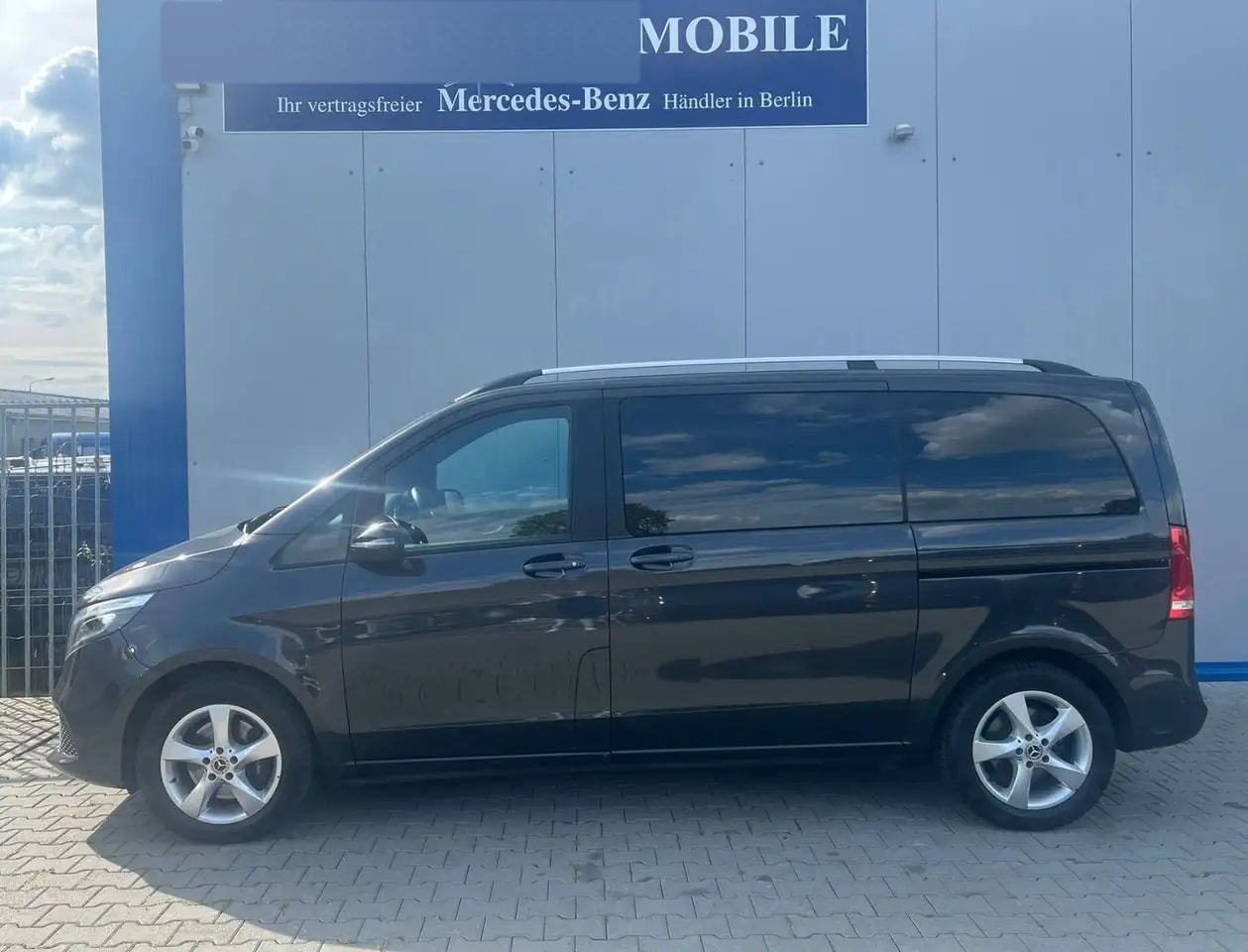 Mercedes-Benz V 300 d 4MATIC NAVI KAMERA 7-SITZER 3x EL.TÜREN 4