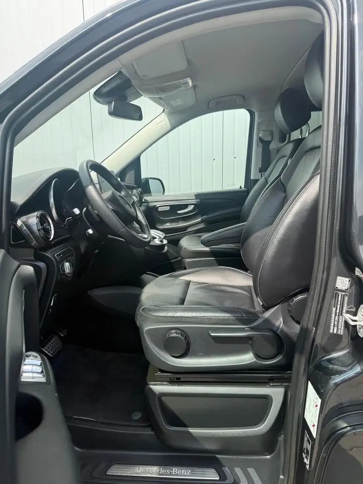 Mercedes-Benz V 300 d LANG 4MATIC NAVI LEDER KAMERA TISCHPAKET 11