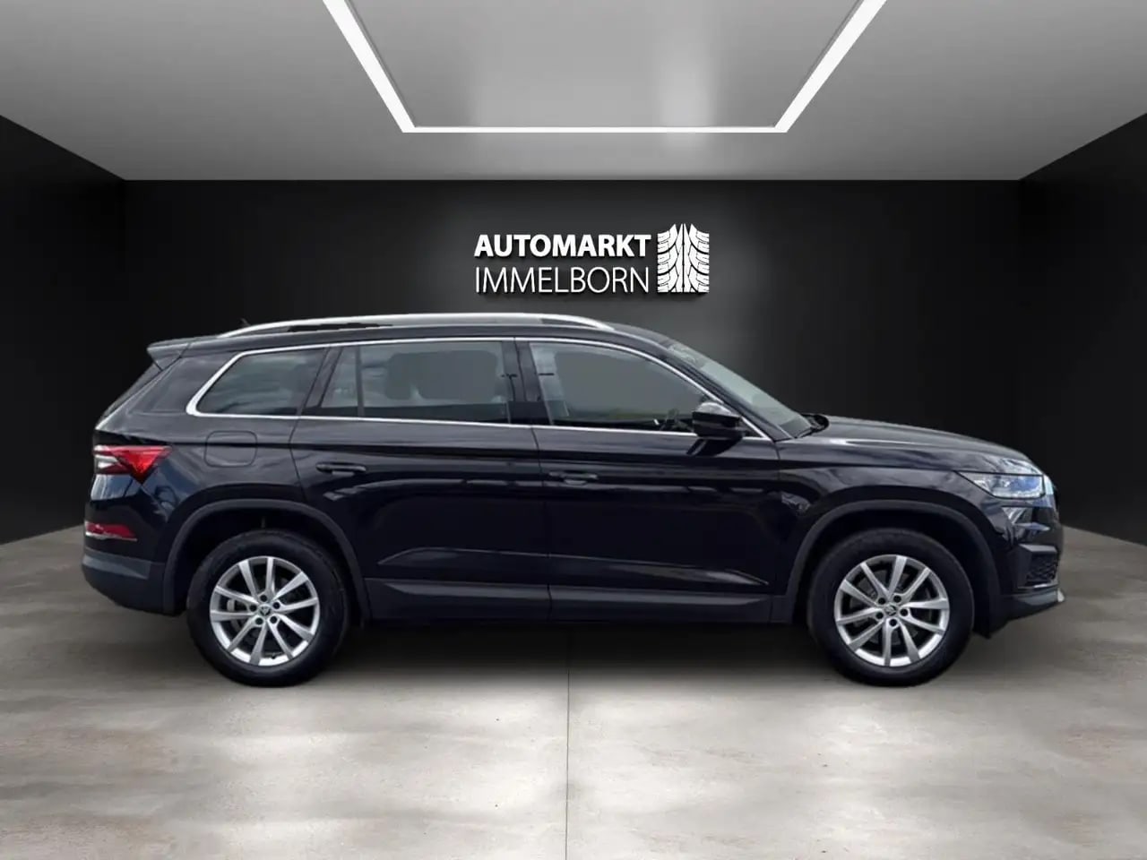 Skoda Kodiaq Style 4x4 AHK*Kamera*ACC*LED*Leder*Virtua 11