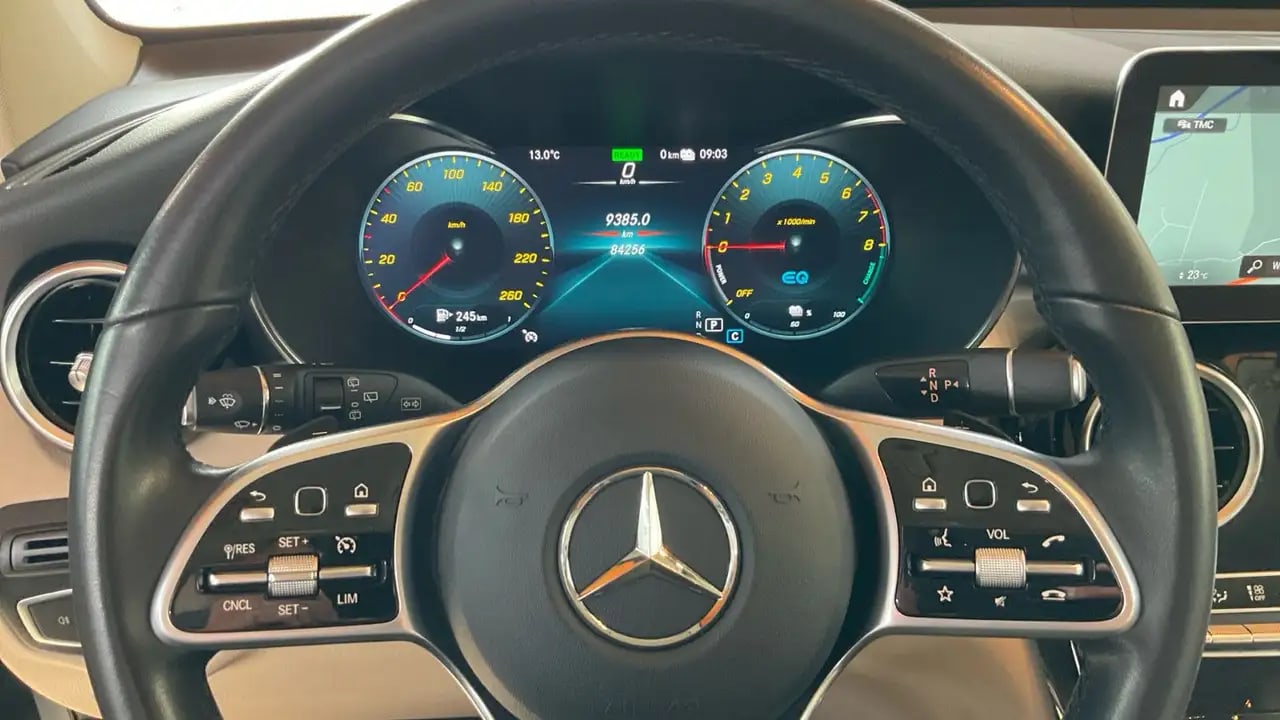 Mercedes-Benz GLC 300 e Mubeam*Kamera*Leder*Spur*Nachtsicht*18 9