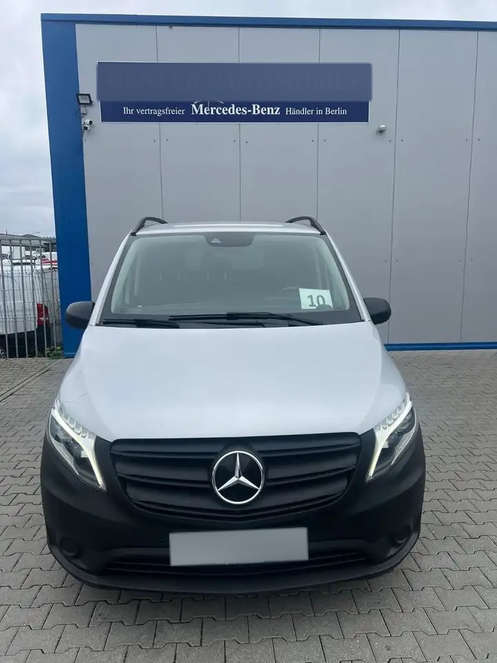 Mercedes-Benz Vito 119 d LANG 9G NAVI LED WEBASTO KAMERA AHK 2