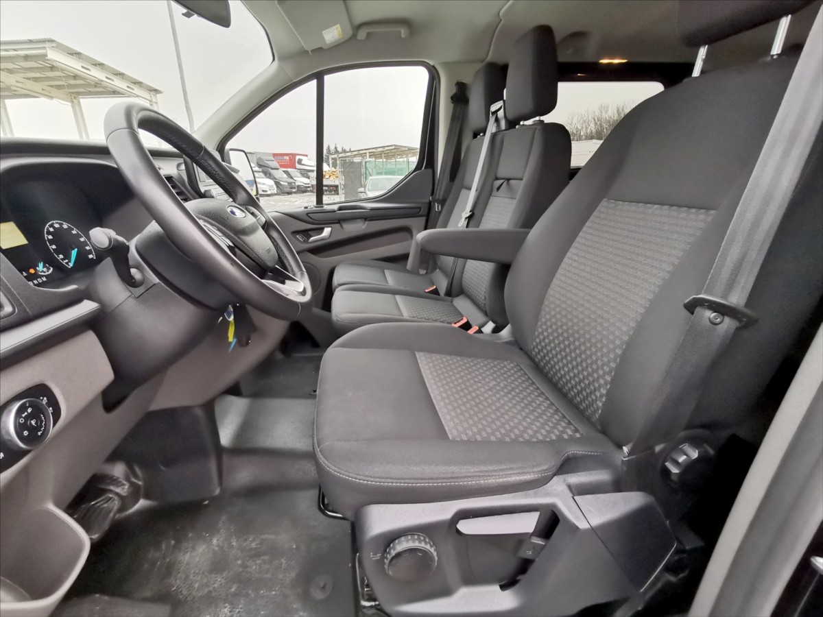 Ford Transit Custom 2.0TDCI/96kw AT/ L2H1/ 9míst 5