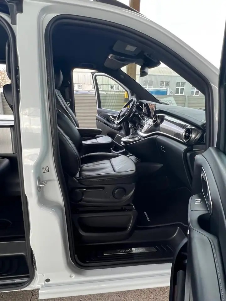 Mercedes-Benz V 250 V250d EXTRALANG AMG-LINE EL.TÜREN TISCH AHK 360° 12