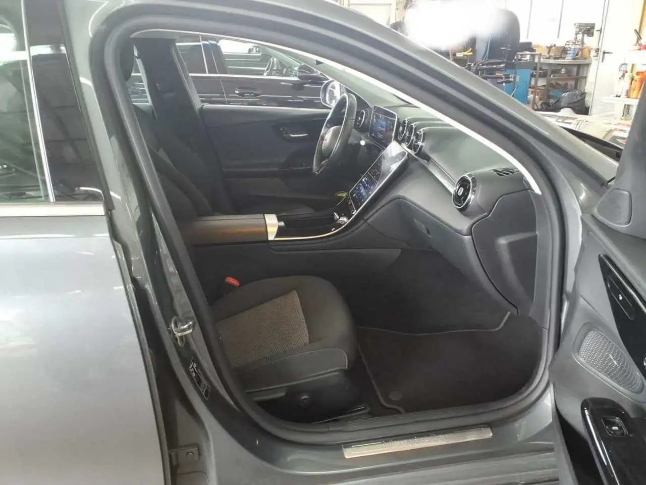 Mercedes-Benz C 200 d LCDDisplay*Navi*LED*Kamera*17*DAB*1Hand 5